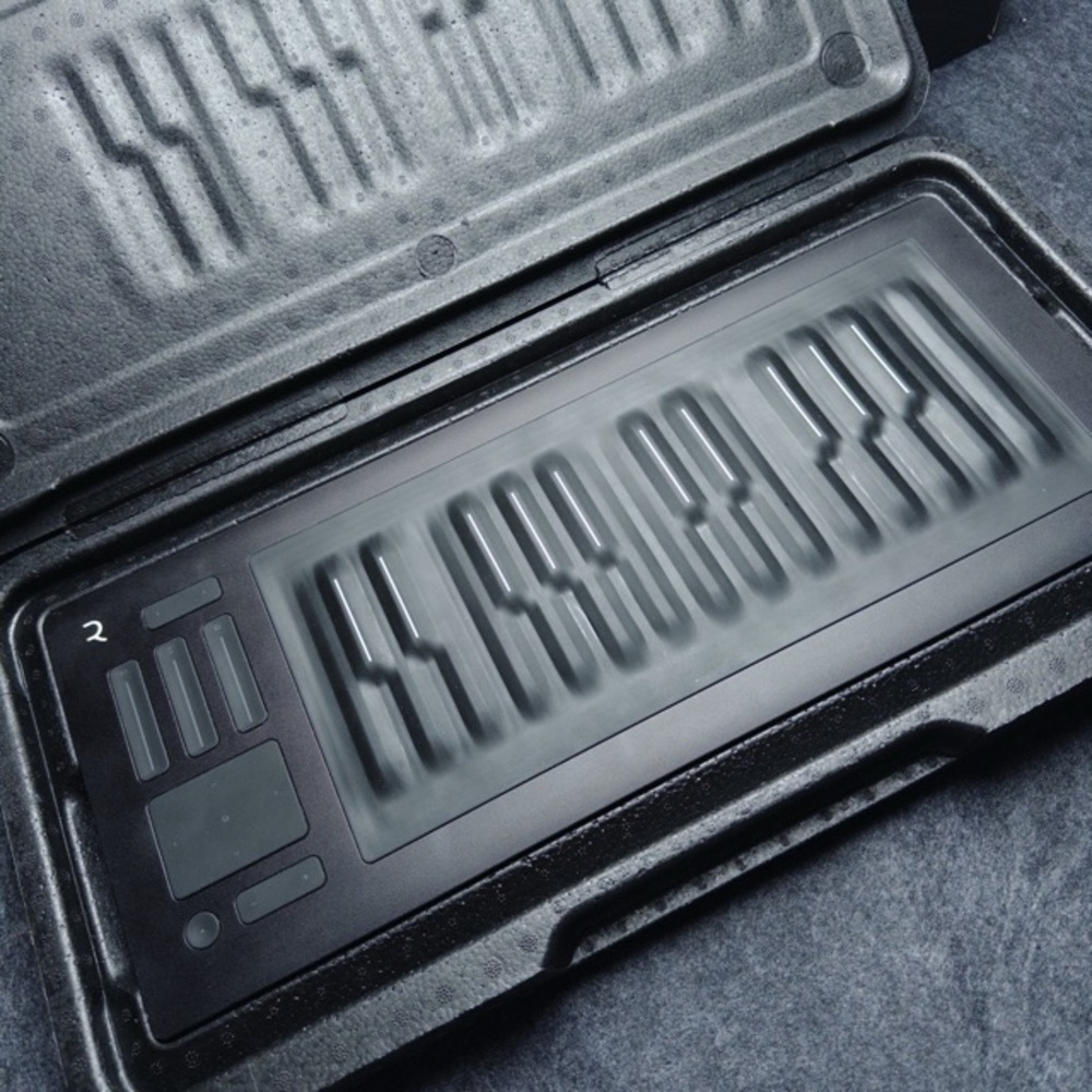 Roli Midi Conttoller
